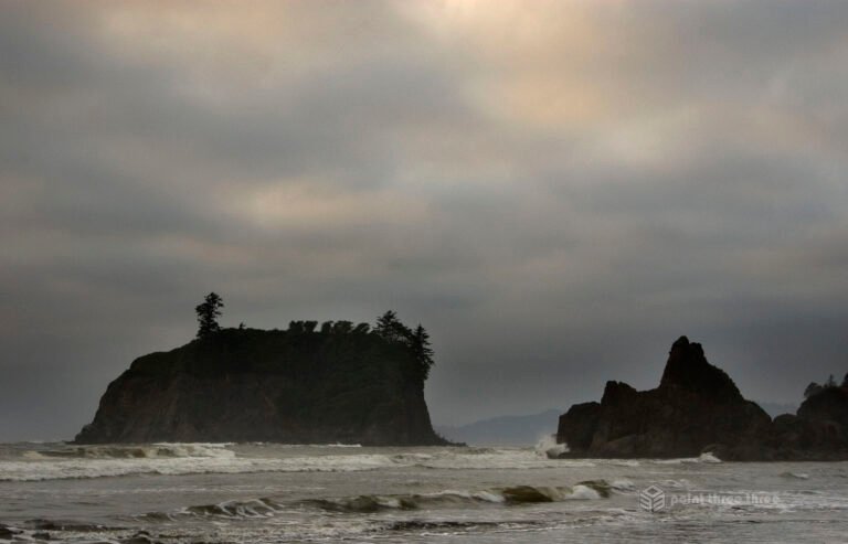 Ruby Beach sea stacks at Olympic National Park